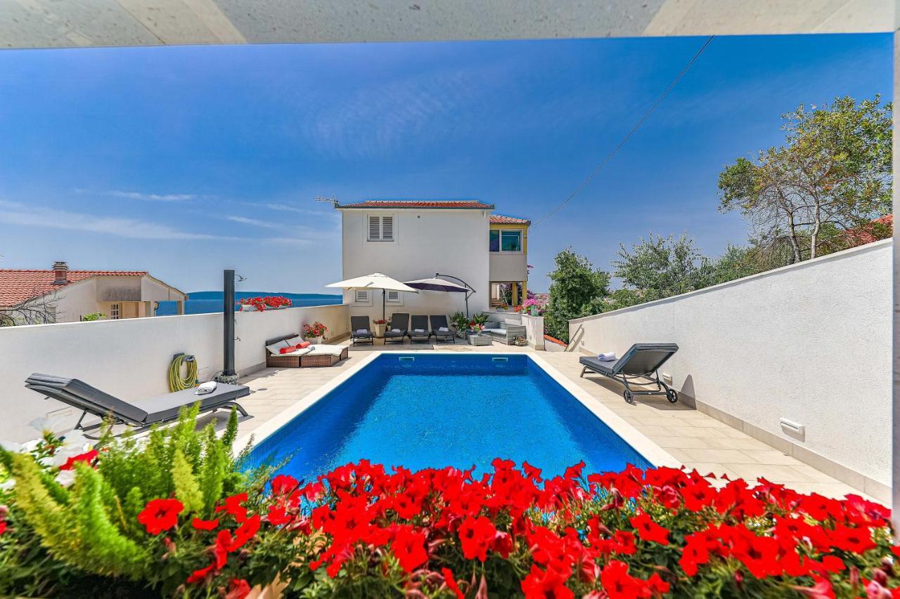 Apartments Villa Nea Leona Трогир Экстерьер фото