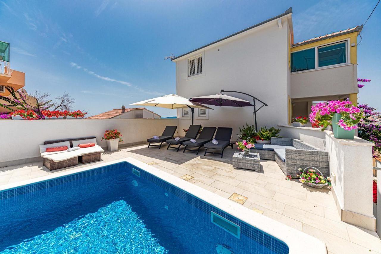 Apartments Villa Nea Leona Трогир Экстерьер фото