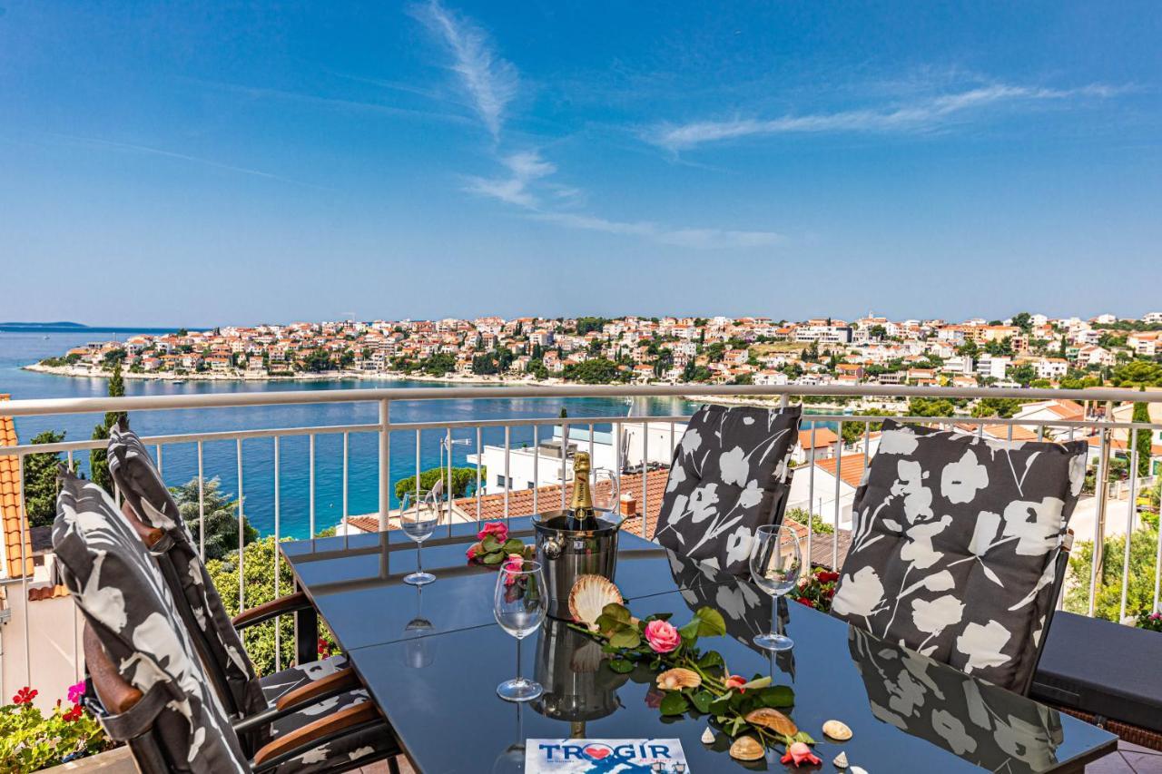 Apartments Villa Nea Leona Трогир Экстерьер фото