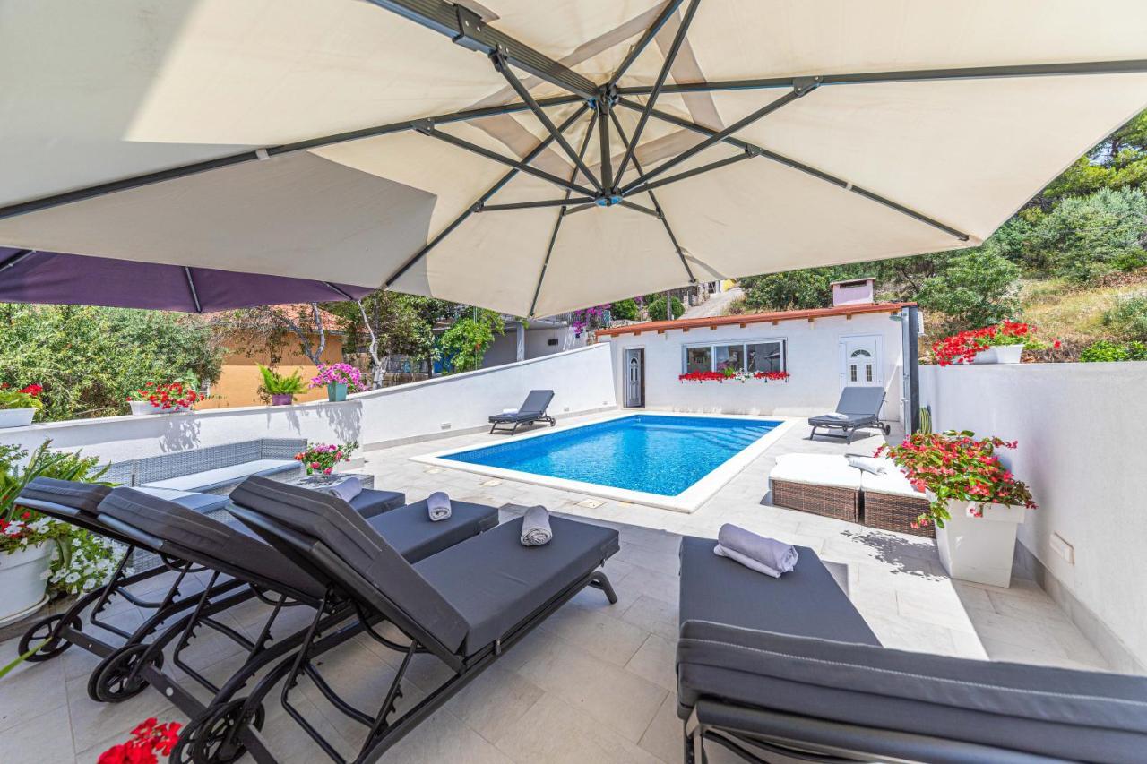 Apartments Villa Nea Leona Трогир Экстерьер фото