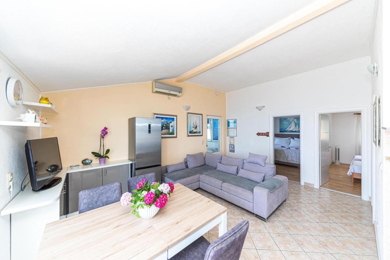 Apartments Villa Nea Leona Трогир Экстерьер фото