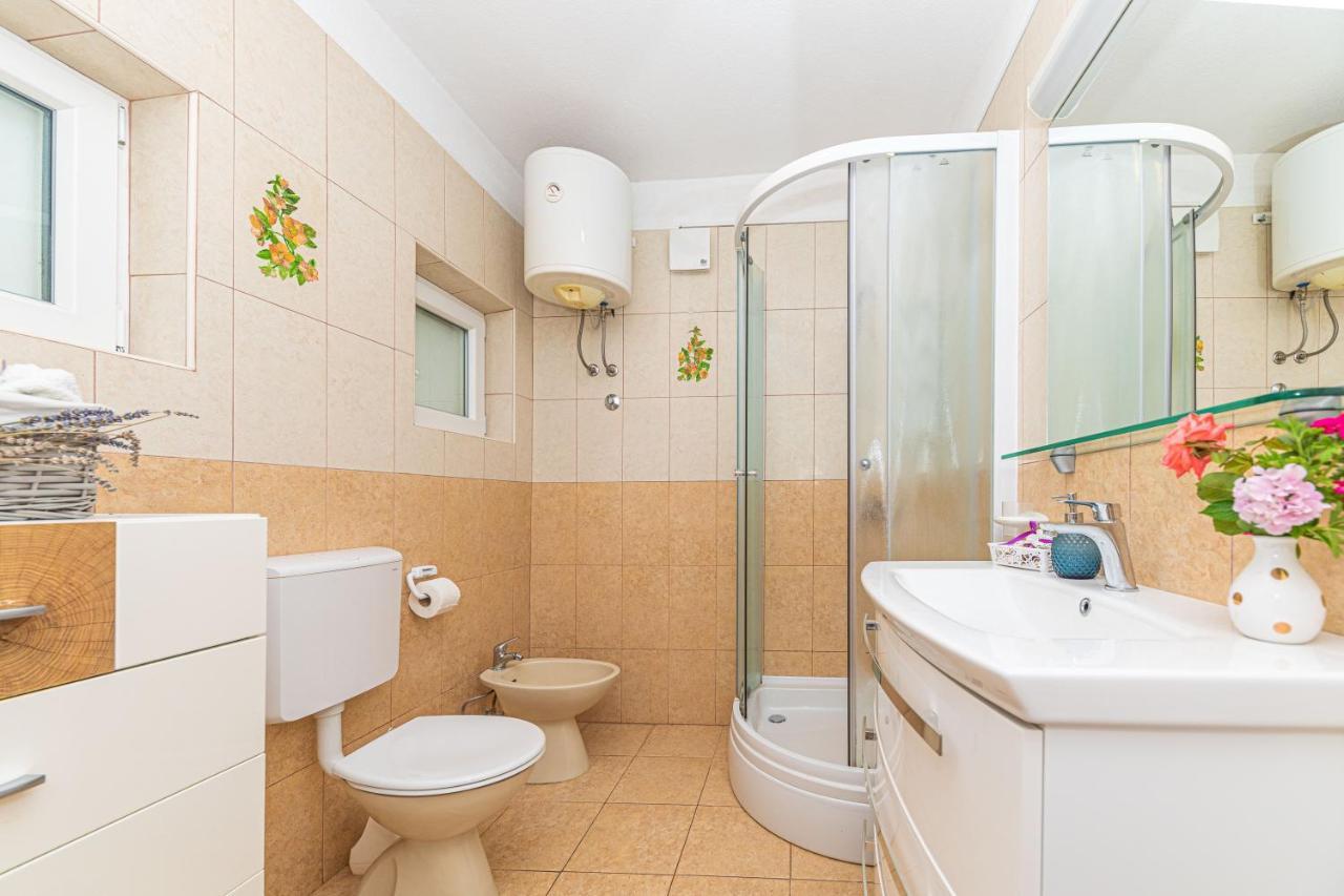 Apartments Villa Nea Leona Трогир Экстерьер фото