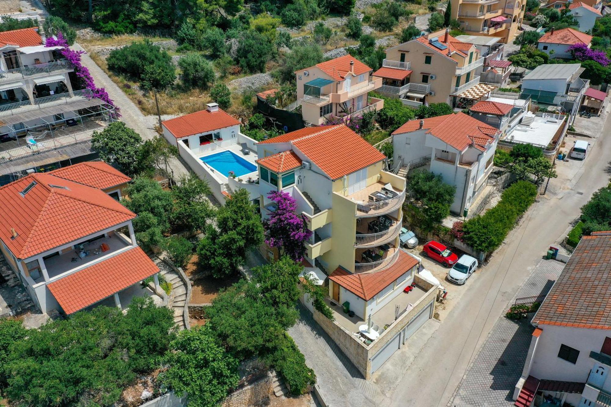 Apartments Villa Nea Leona Трогир Экстерьер фото